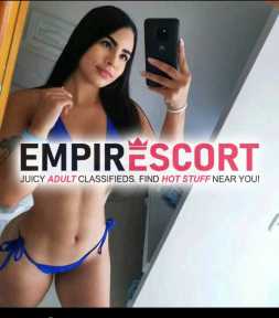 hola mis amores soy linda chica universitaria me gusta complacer mis clientes que me pidan