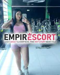dama de compañía dispuesta complacerte