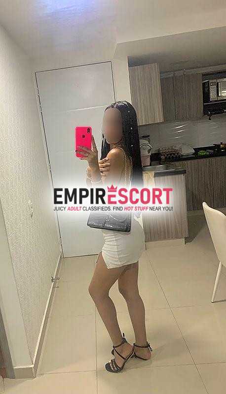 modelo hermosa flaca ardiente disponible 😈