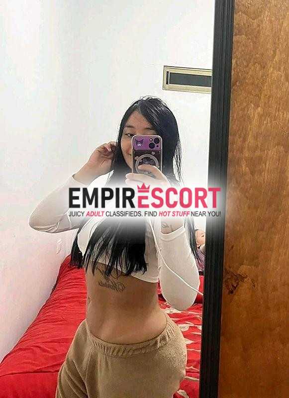 hola mis amores soy chica súper divertida complaciente y muy fetichista