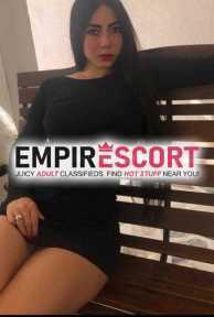 soy linda chica universitaria me gusta complacer mis clientes y me gusta el sexo al natural
