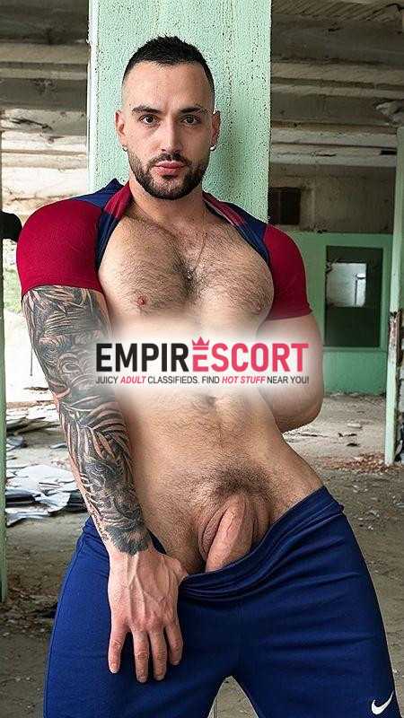 hey soy adrián macho velludo y masculino de 190