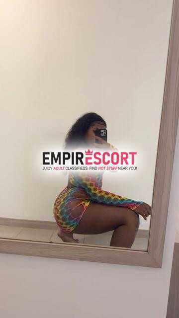 morena cachonda sexy