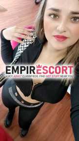 hola mis amores de armenia estoy disponible para ustedes y completar todas sus fantasías sexuales