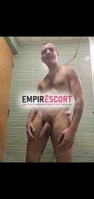 joven macho vergon disponible