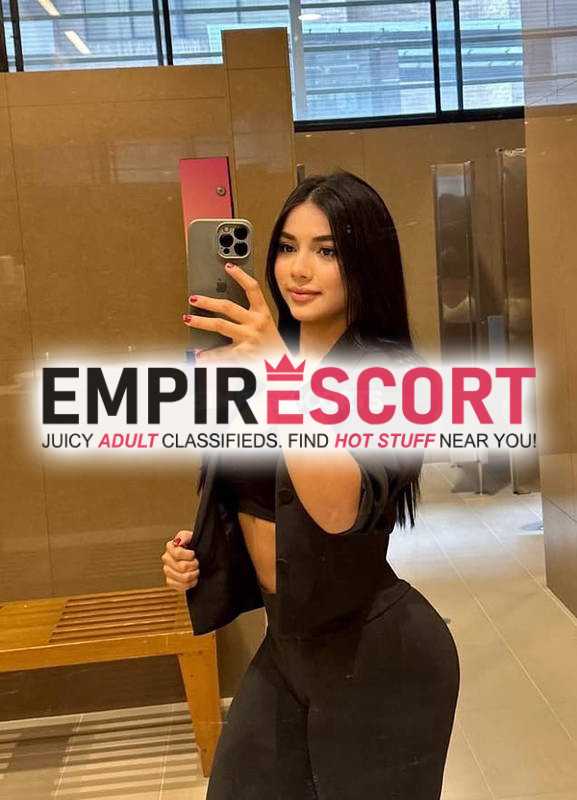 hola mis amores soy chica caliente en cama