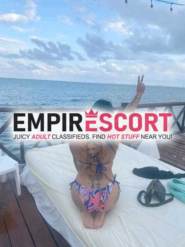 hola mis amores soy totalmente descomplicada extrovertida dispuesta complacerlos en sus fetiches y fatancias