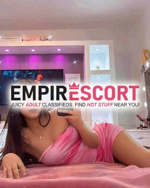 descomplicada sensual y ninfómana en cama