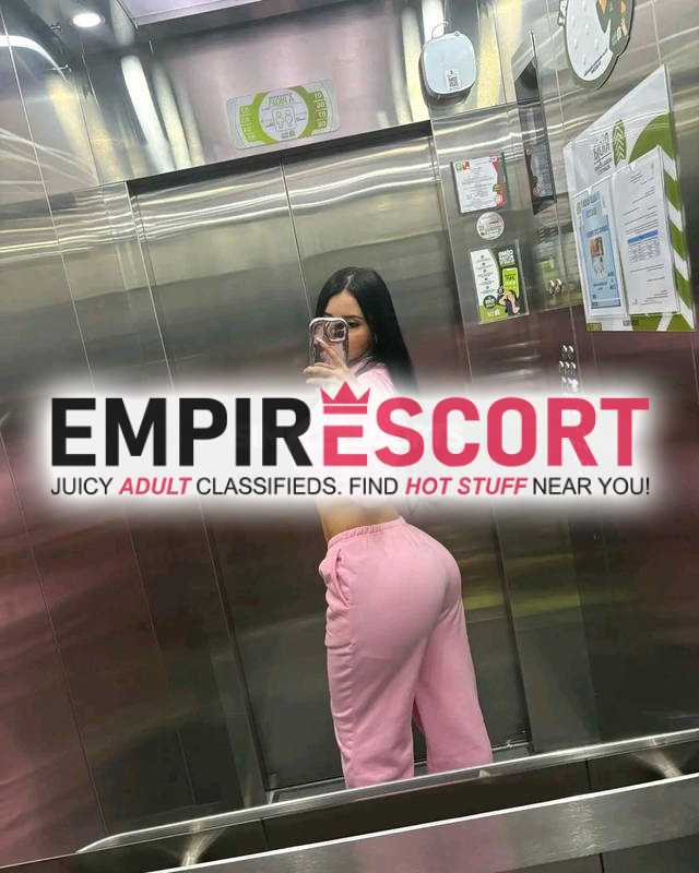 mágicamente hermosa mente abierta y cuerpo buenas curvas y muy sensual