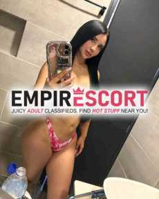 mágicamente hermosa mente abierta y cuerpo buenas curvas y muy sensual