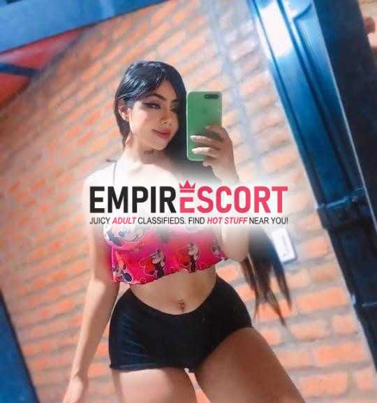 ninfómana jovencita totalmente complaciente y disponible para complacer tu más íntimo deseo sexual