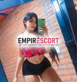 ninfómana jovencita totalmente complaciente y disponible para complacer tu más íntimo deseo sexual
