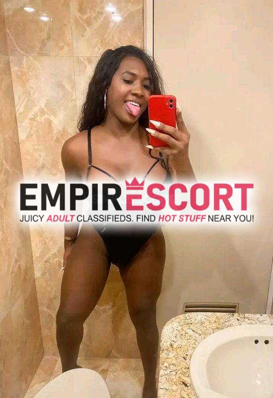 una morena rica y divina coño rico y apretadito