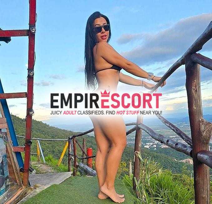 soy chica estroverdida me gusta mucho los juguetes y los baños en aceite