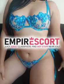 hermosa joven escortcuįerpo natural.dispuesta complacerte