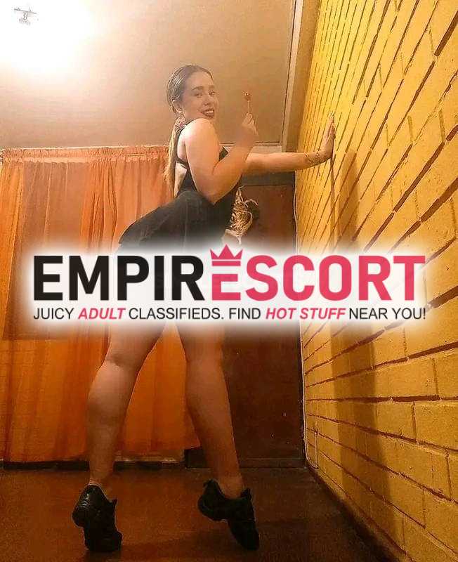 lujuriosa amorosa caliente estrechita