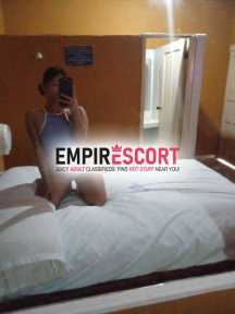 cristi dama de 19 años sencilla limpia linda trabajo sin afanes.
