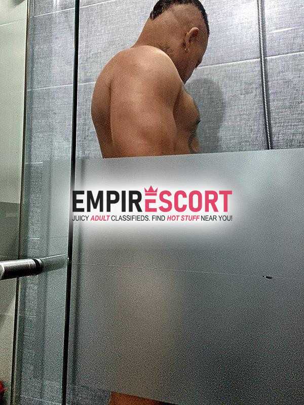 gigolo exclusivo profesional 100 heterosexual.