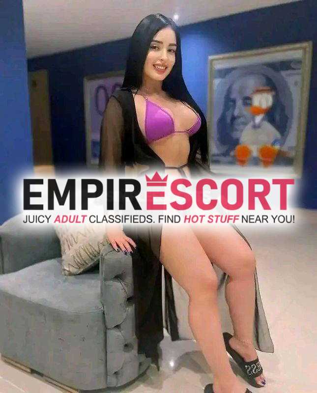 ardiente excitante dama de compañía