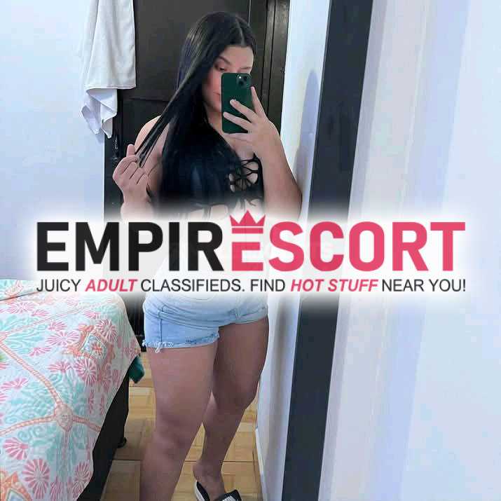 chica caliente divertida atrevida que vino para estar contigo