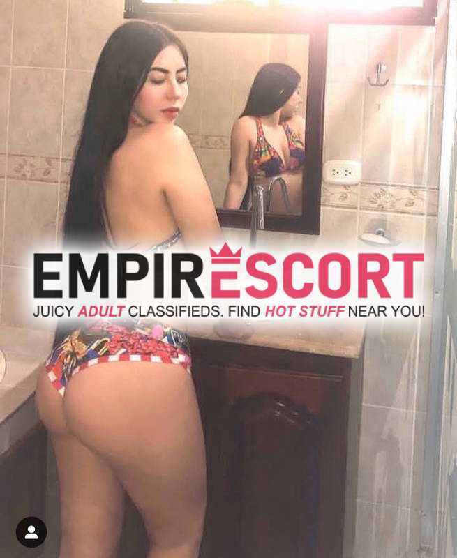 soy linda chica universitaria y me gusta complacer mis clientes y gusta el sexo al natural