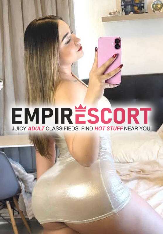 soy linda chica universitaria me gusta complacer mis clientes me gusta el sexo al natural