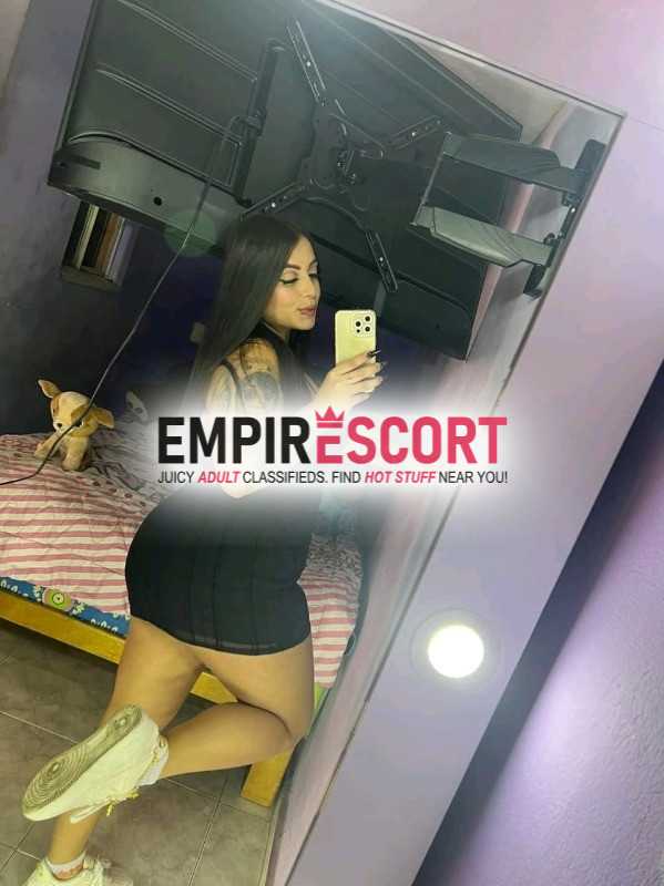 soy chica sexy complaciente de cuerpo natural dispuesta complacerte en toda tu fantasías sexuales y fetiches
