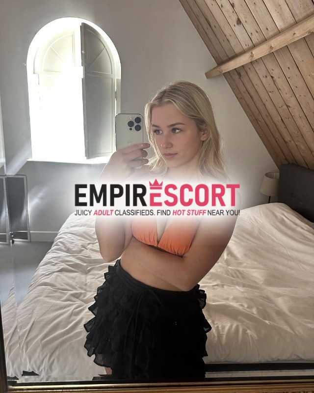 bucaramangasoy mujer sexy extrovertida y muy complaciente en cama para cualquier fantasía