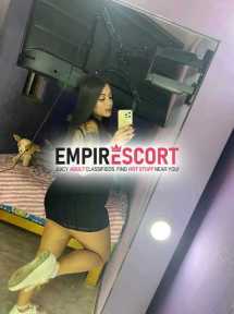 soy chica sexy complaciente de cuerpo natural dispuesta complacerte en toda tu fantasías sexuales y fetiches