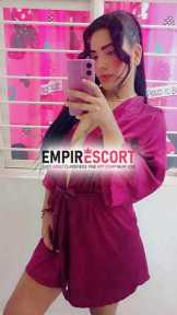 hermosa venezolana disponible