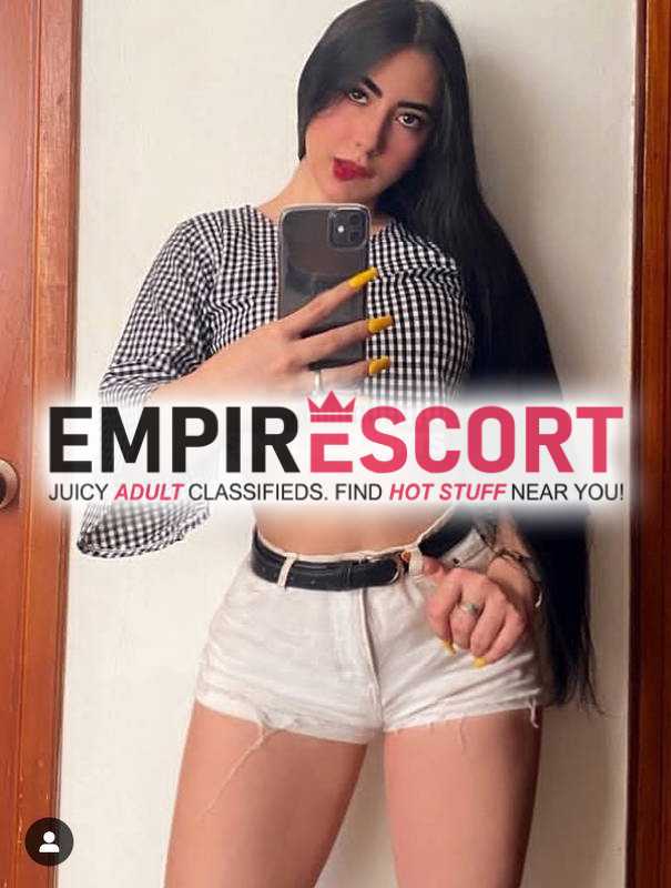 soy linda chica universitaria me gusta complacer mis clientes y me gusta el sexo al natural