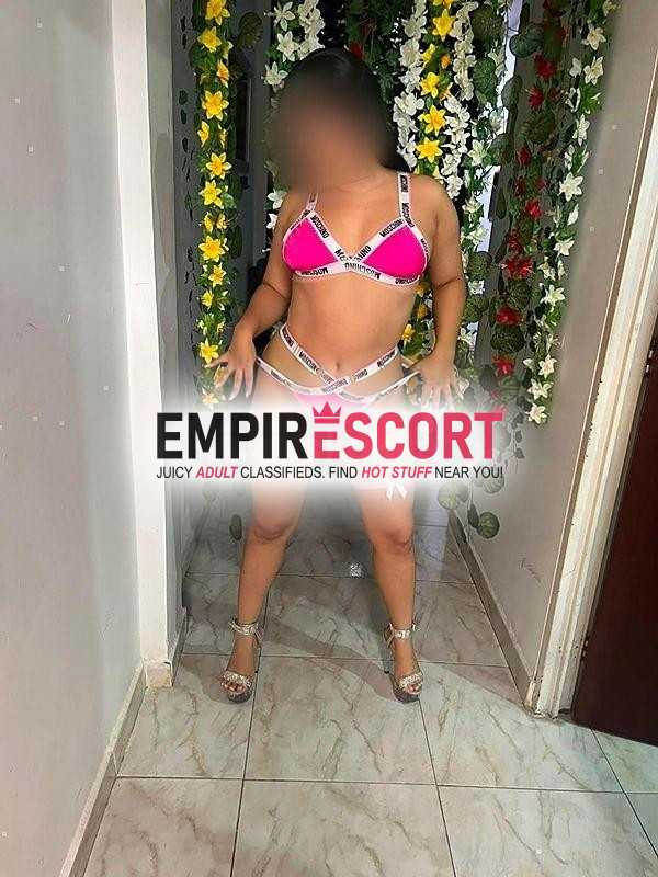 jessica cuerpo esbelto para disfrutar. yo disfrutaré de cada cm tuyo ufff delicia bien ensalibado si.