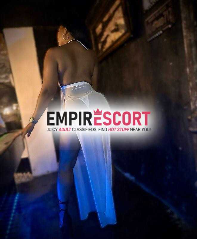 morena sexy amorosa y complaciente