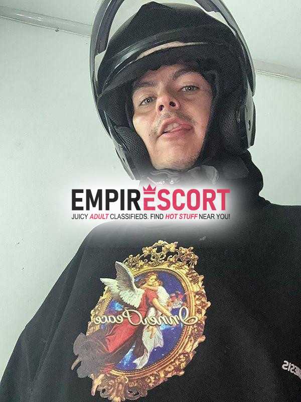 joven vip luxury complaciente parchado