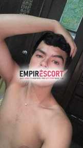 joven vip luxury complaciente parchado