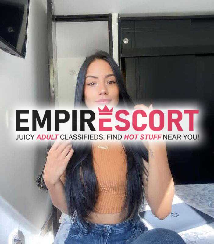 linda universitaria soy chica sumisa atractiva caliente dispuesta cumplir tus fantasía ardientes y eróticas