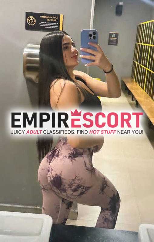 atractiva apretadita obediente cariñosa disponible para complacer tus necesidades sexuales