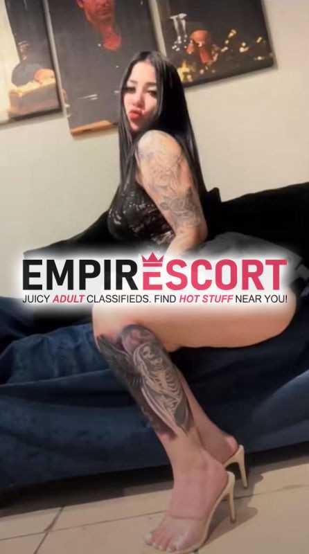 soy esa chica sumisa caliente dispuesta todo para complacerte