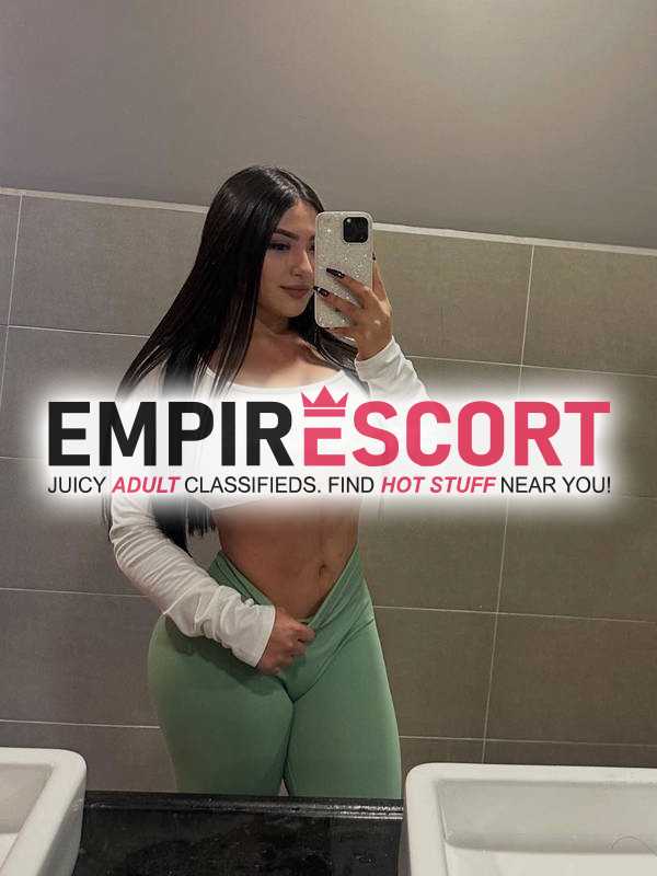 mis amores de tunja soy mónica estoy disponible para ustedes y completar todas sus mayores fantasías