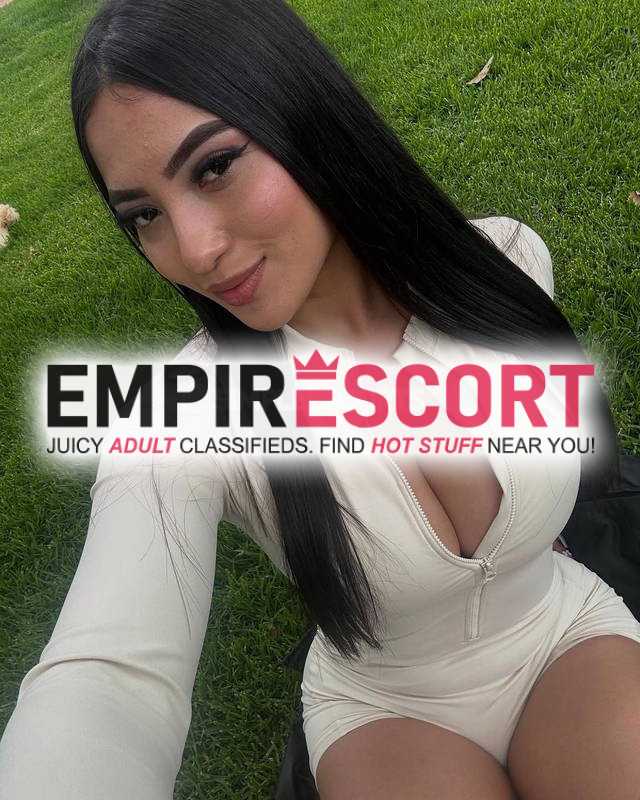 mis amores de tunja soy mónica estoy disponible para ustedes y completar todas sus mayores fantasías