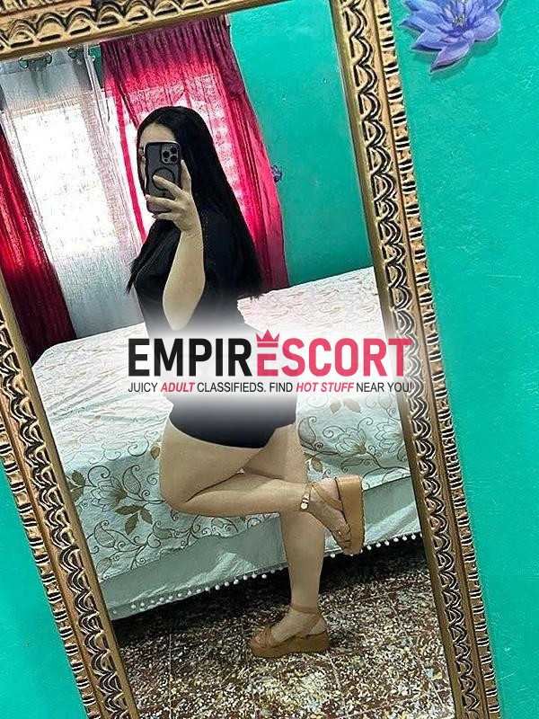🌸🔥 fernanda pelinegra culona y absolutamente encantadora en florencia 🔥🌸