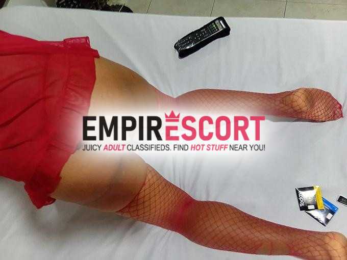 india trans de closet sumisa busca machos activos mayores de 35 años.