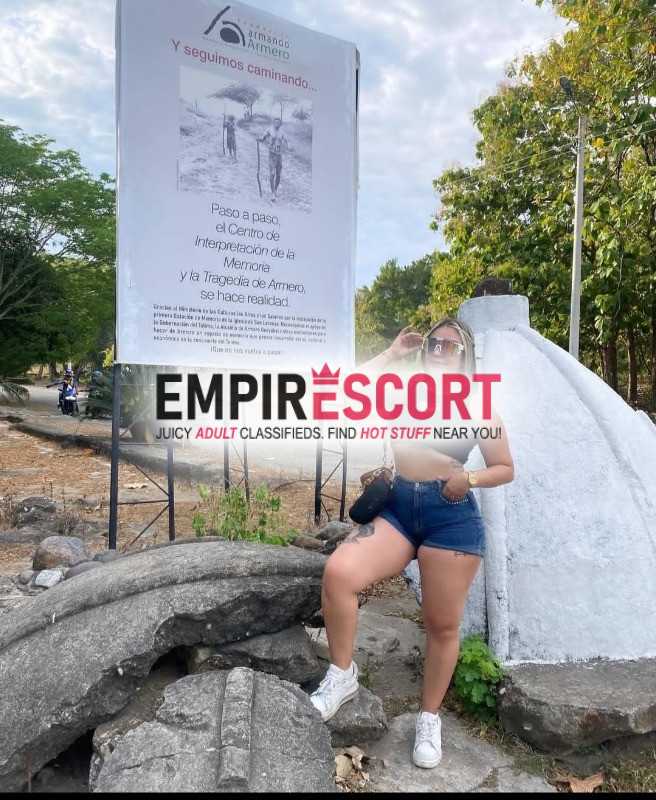 soy vanessa chica completamente disponible para complacerte