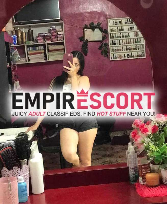 sexy jovencita caliente y muy extrovertida