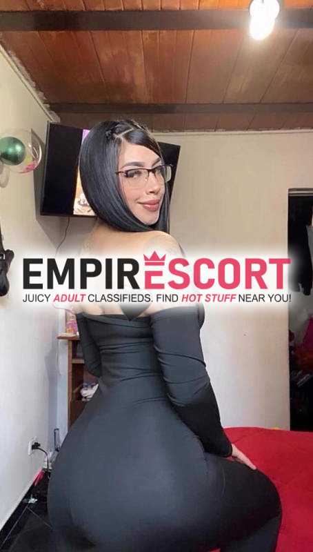soy hermosa chica totalmente dispuesta complacerte en cama