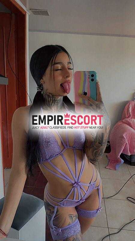 alisson linda tatuada webcam