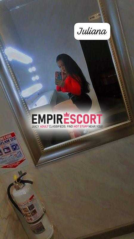 soy linda mujer nueva en el sector disfruta ya rico sexo