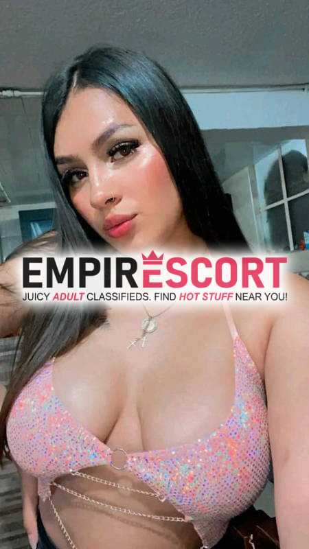 hermosa mujer sumisa para cualquier ocasión