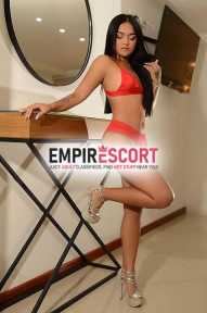 amores soy samy chica encantadora de cabello negro delgada y muy hermosa