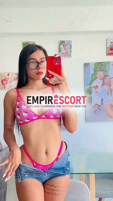 granada hago servicios de compañía soy mujer discreta muy asiada y educada.